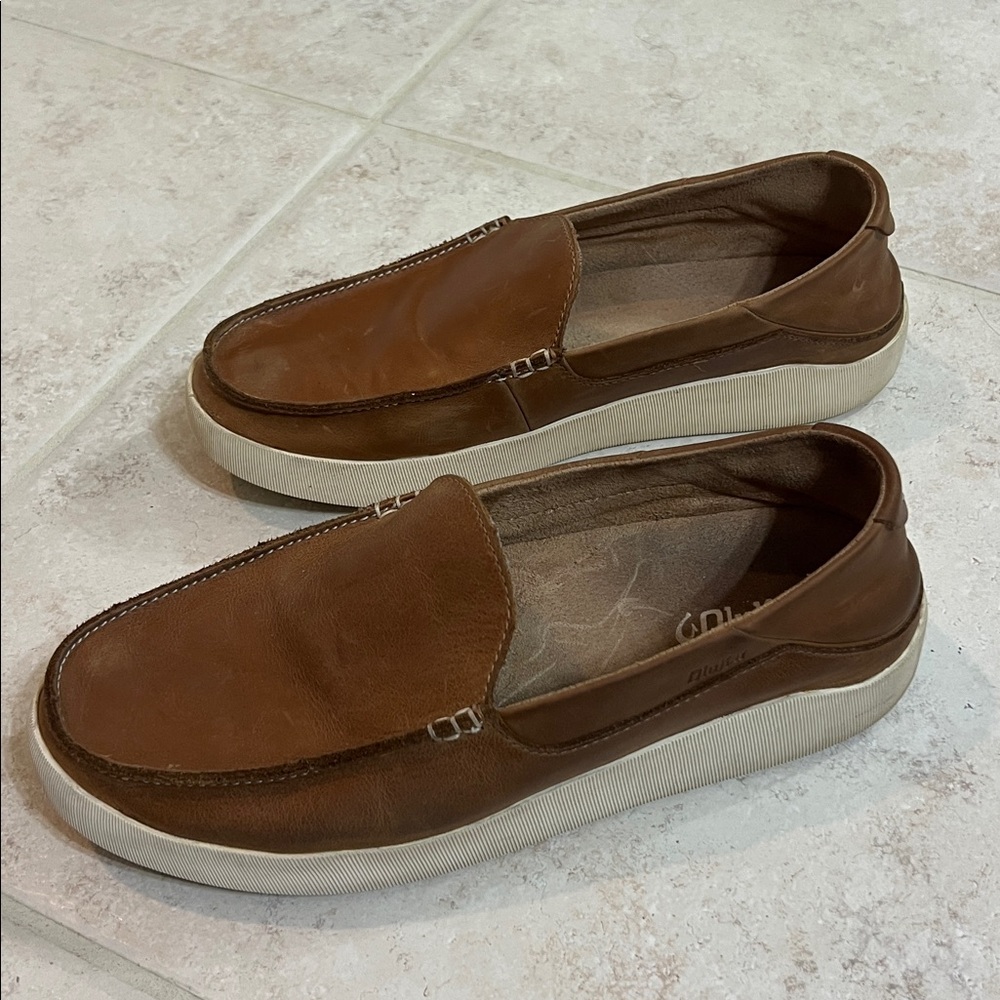 Olukai slip ons 10